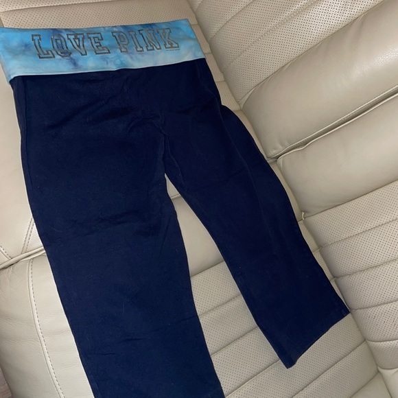 PINK Victoria's Secret Pants - VS PINK cropped yoga leggings medium